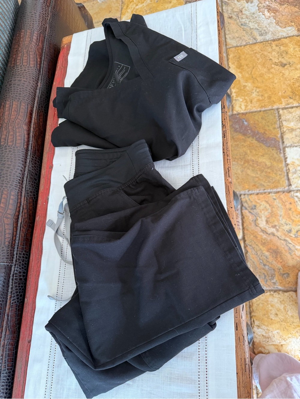 Figs womens Black Scrub Pants and top